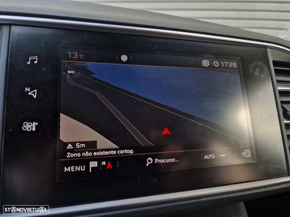 Peugeot 308 SW - 12