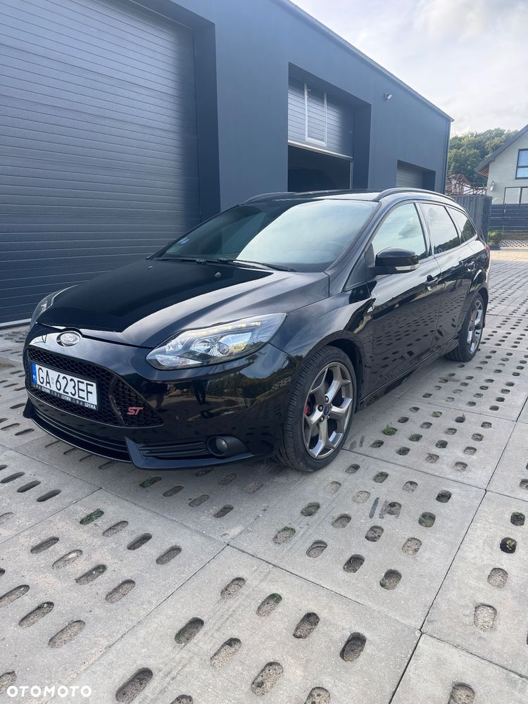 Ford Focus ST - 3
