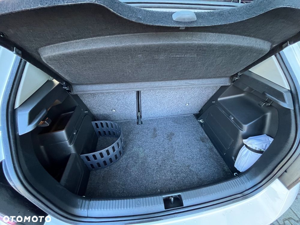 Skoda Fabia 1.2 TSI Edition - 8