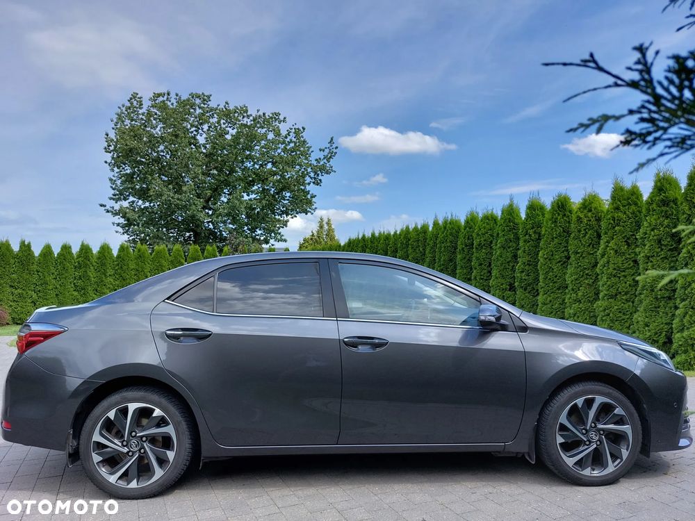 Toyota Corolla 1.6 Prestige - 6