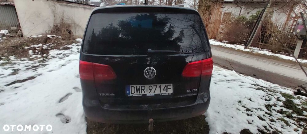 Volkswagen Touran - 2
