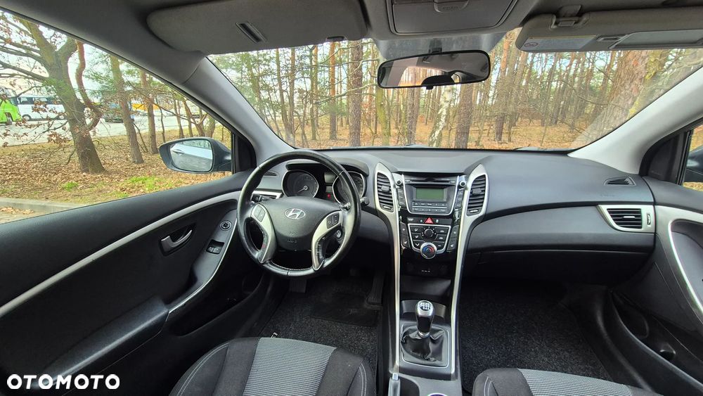 Hyundai i30 1.4 Classic + - 16