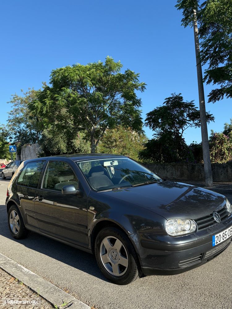 VW Golf 1.4i 25 Anos - 3