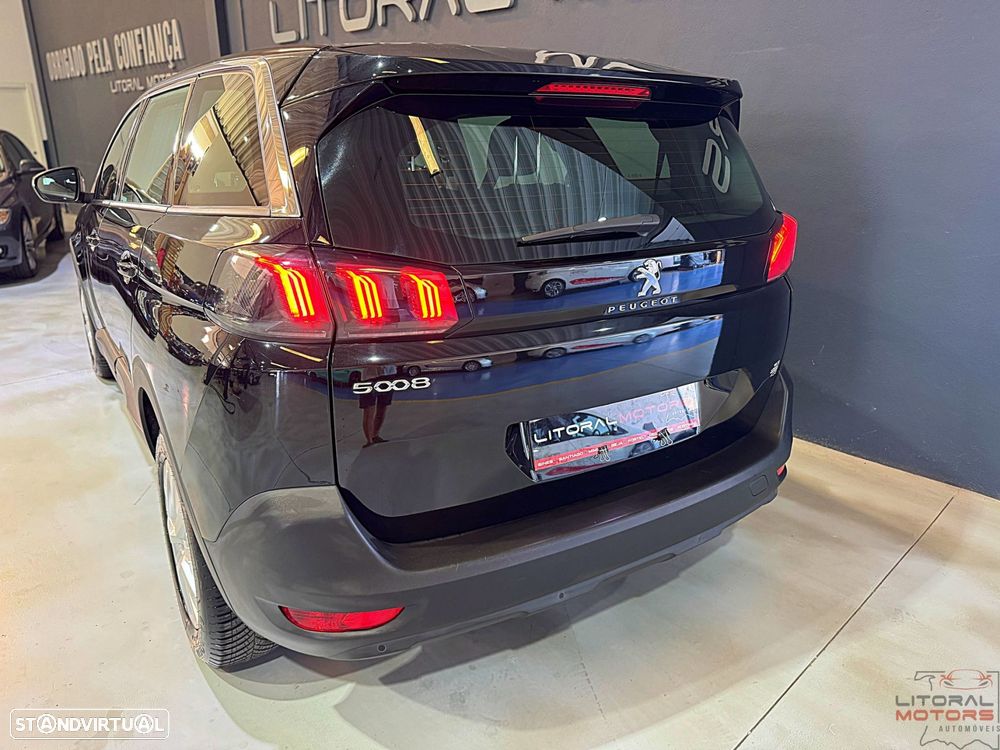 Peugeot 5008 1.2 PureTech Allure EAT8 - 10
