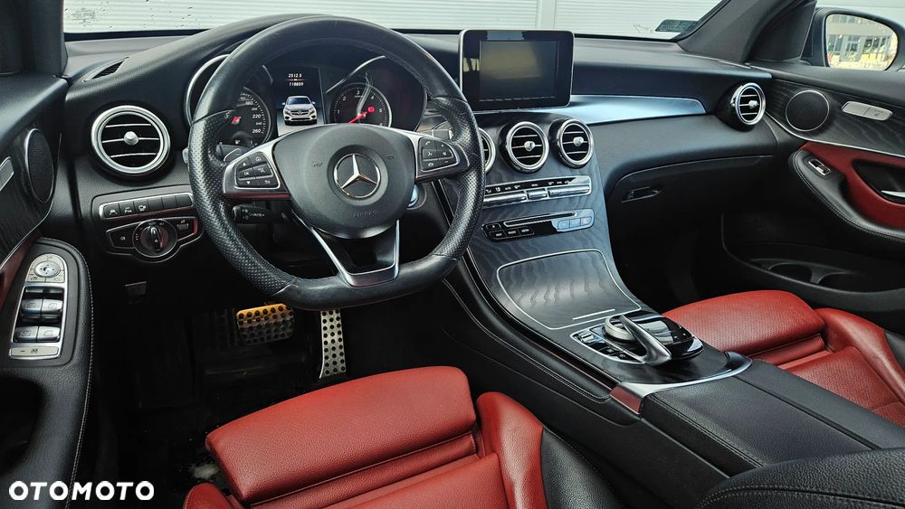 Mercedes-Benz GLC - 6