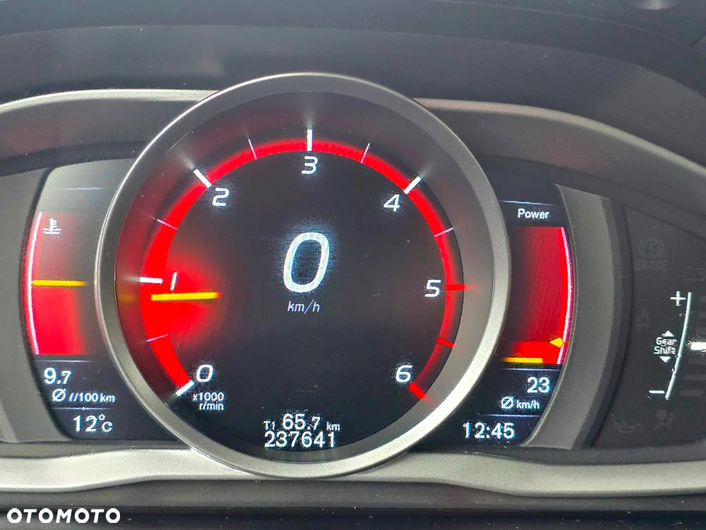 Volvo V70 D2 Drive-E Summum - 22
