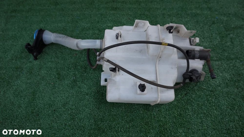 Mazda CX5 CX-5 kompletny zbiorniczek spryskiwaczy reflektora xenon 2012-2017