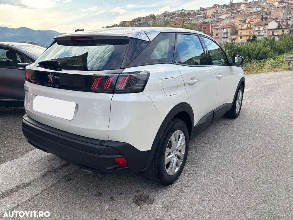 Peugeot 3008 1.5 BlueHDI 130 EAT8 Active Pack - 4