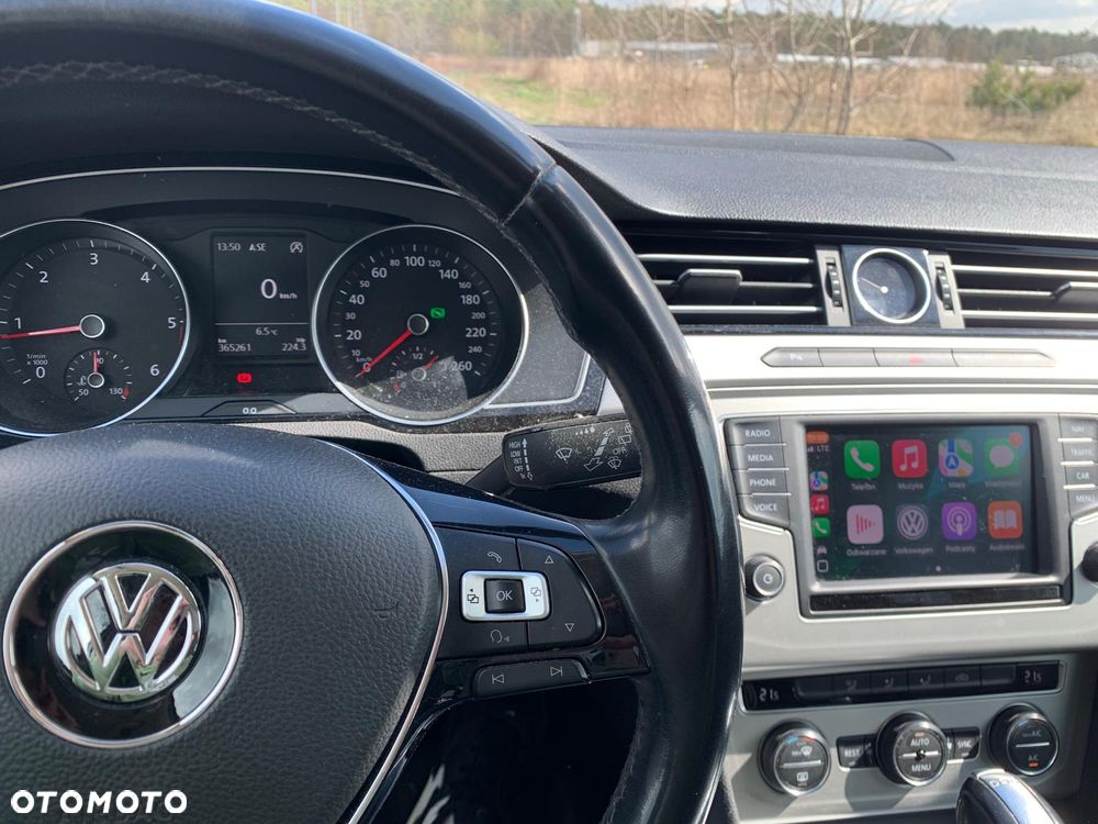 Volkswagen Passat 2.0 TDI (BlueMotion Technology) DSG Comfortline - 8
