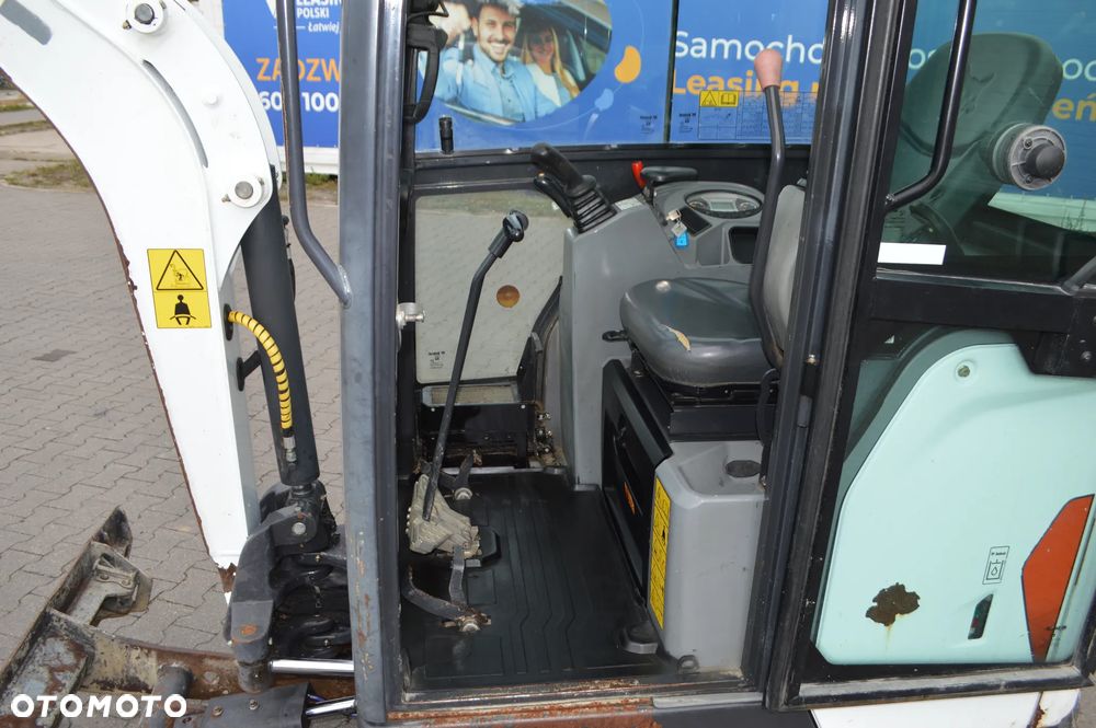 Bobcat E19 - 9
