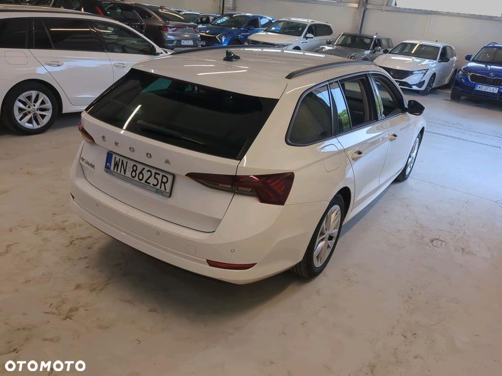 Skoda Octavia 1.5 TSI ACT Ambition - 4