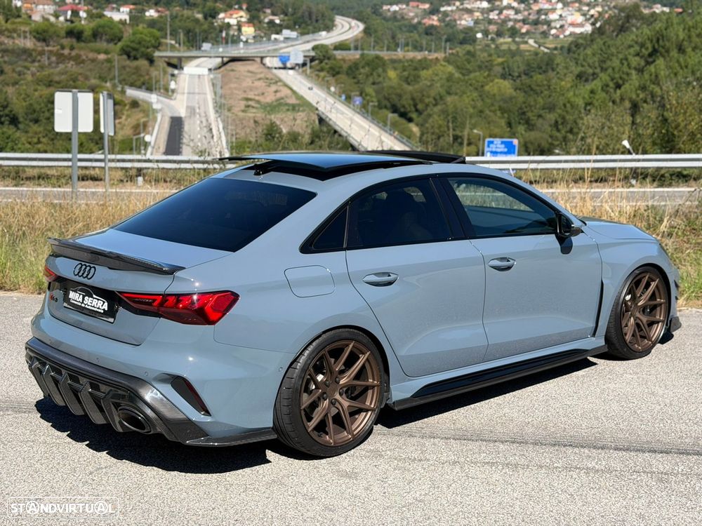 Audi RS3 Limousine - 4