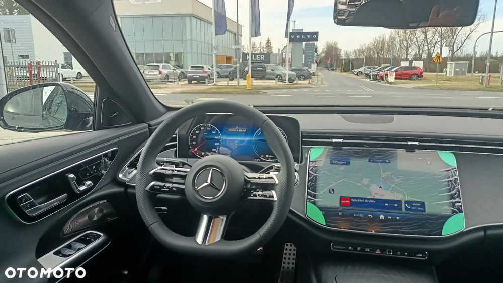 Mercedes-Benz Klasa E 300 de PHEV 4-Matic AMG 9G-Tronic - 9