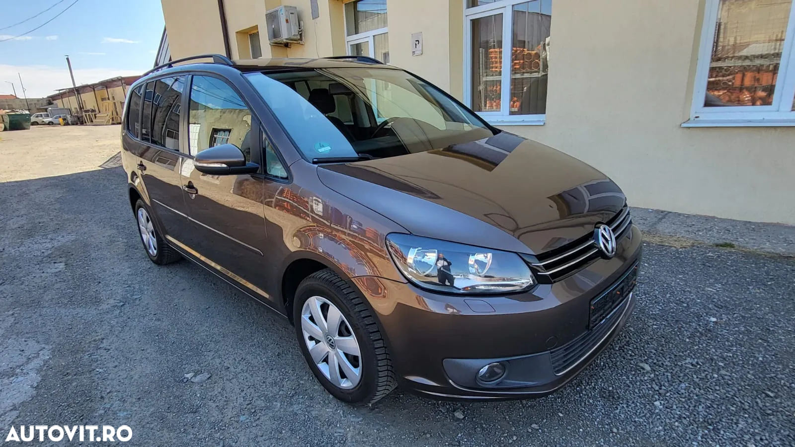 Volkswagen Touran - 2