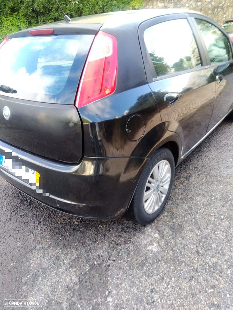 Fiat Grande Punto - 2