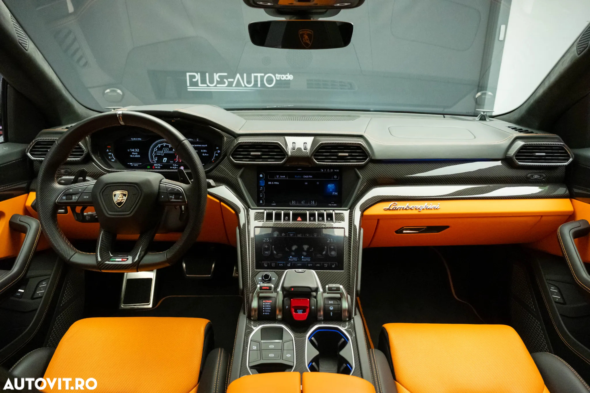 Lamborghini URUS - 29