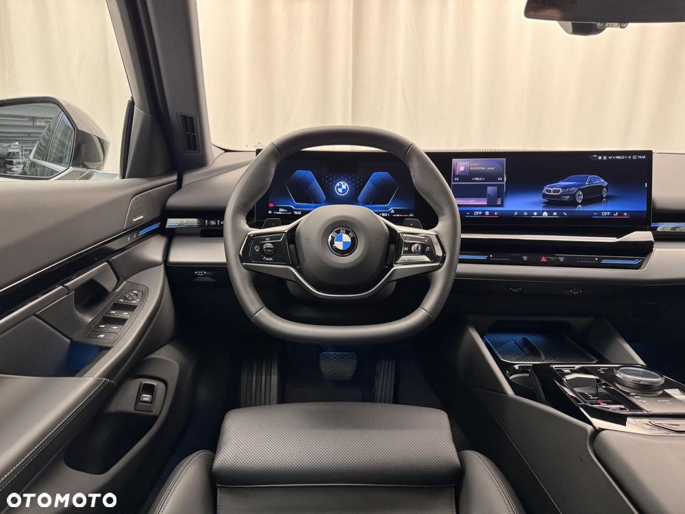 BMW Seria 5 - 26