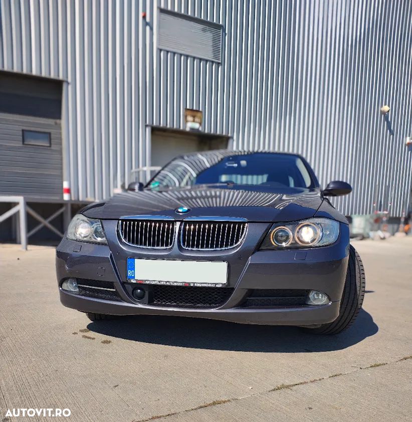 BMW Seria 3 325d - 1