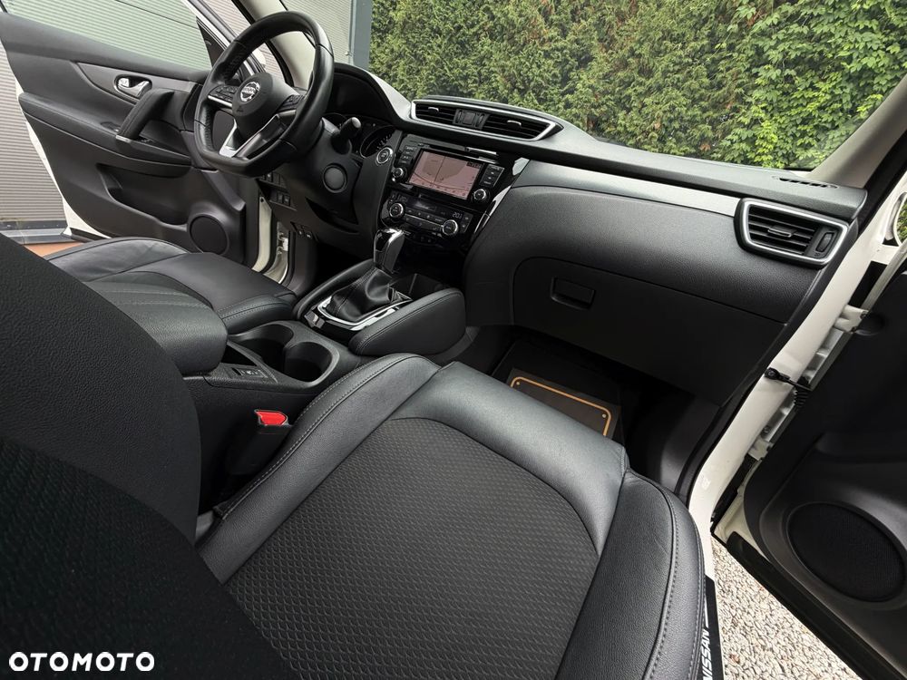 Nissan Qashqai 1.3 DIG-T DCT TEKNA - 15