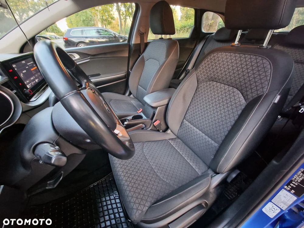 Kia Ceed - 18