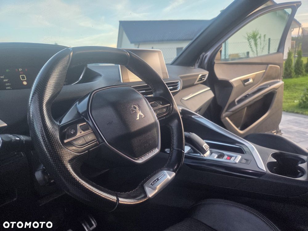 Peugeot 3008 1.6 THP Allure S&S EAT6 - 17