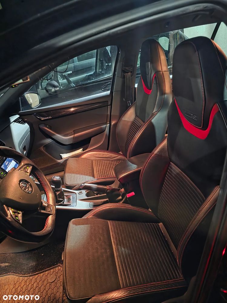 Skoda Octavia 2.0 TDI (Green tec) RS - 6