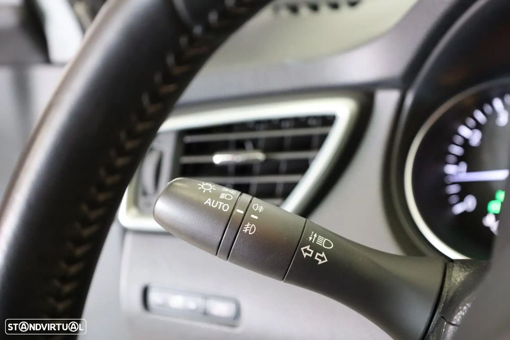 Nissan Qashqai 1.3 DIG-T N-Connecta LED+TT+SKY - 36