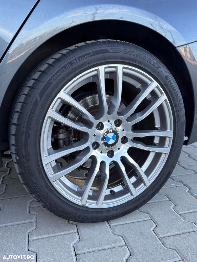 BMW Seria 3 318d - 16