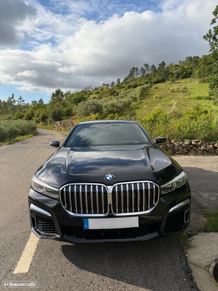 BMW 745 e iPerformance Pack M Auto - 2