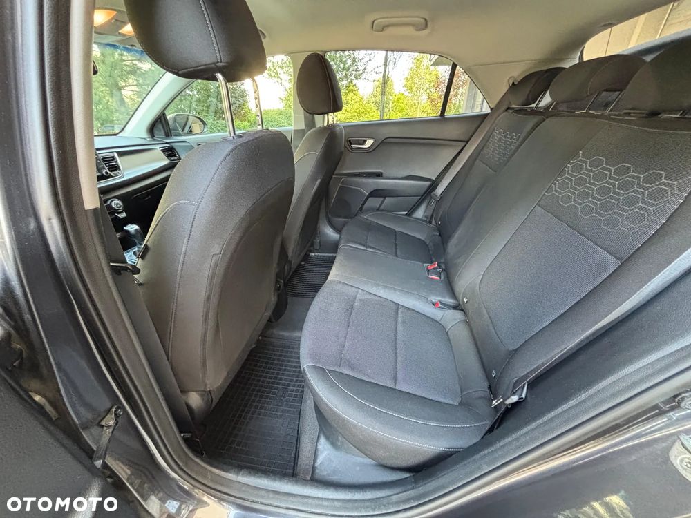 Kia Rio 1.4 XL - 9