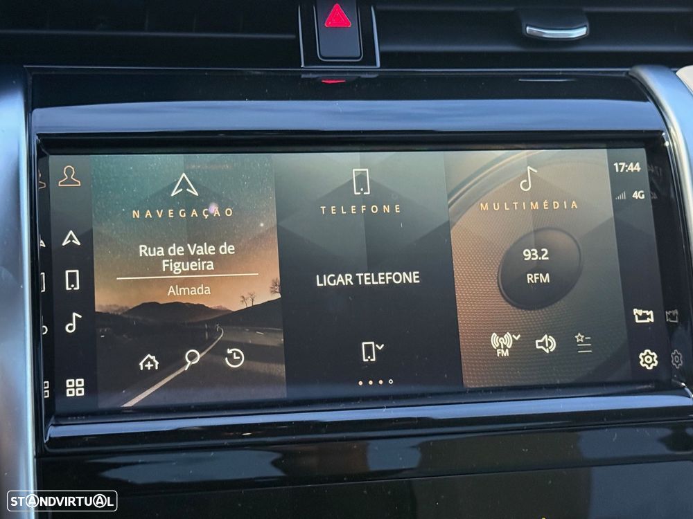 Land Rover Discovery Sport - 30