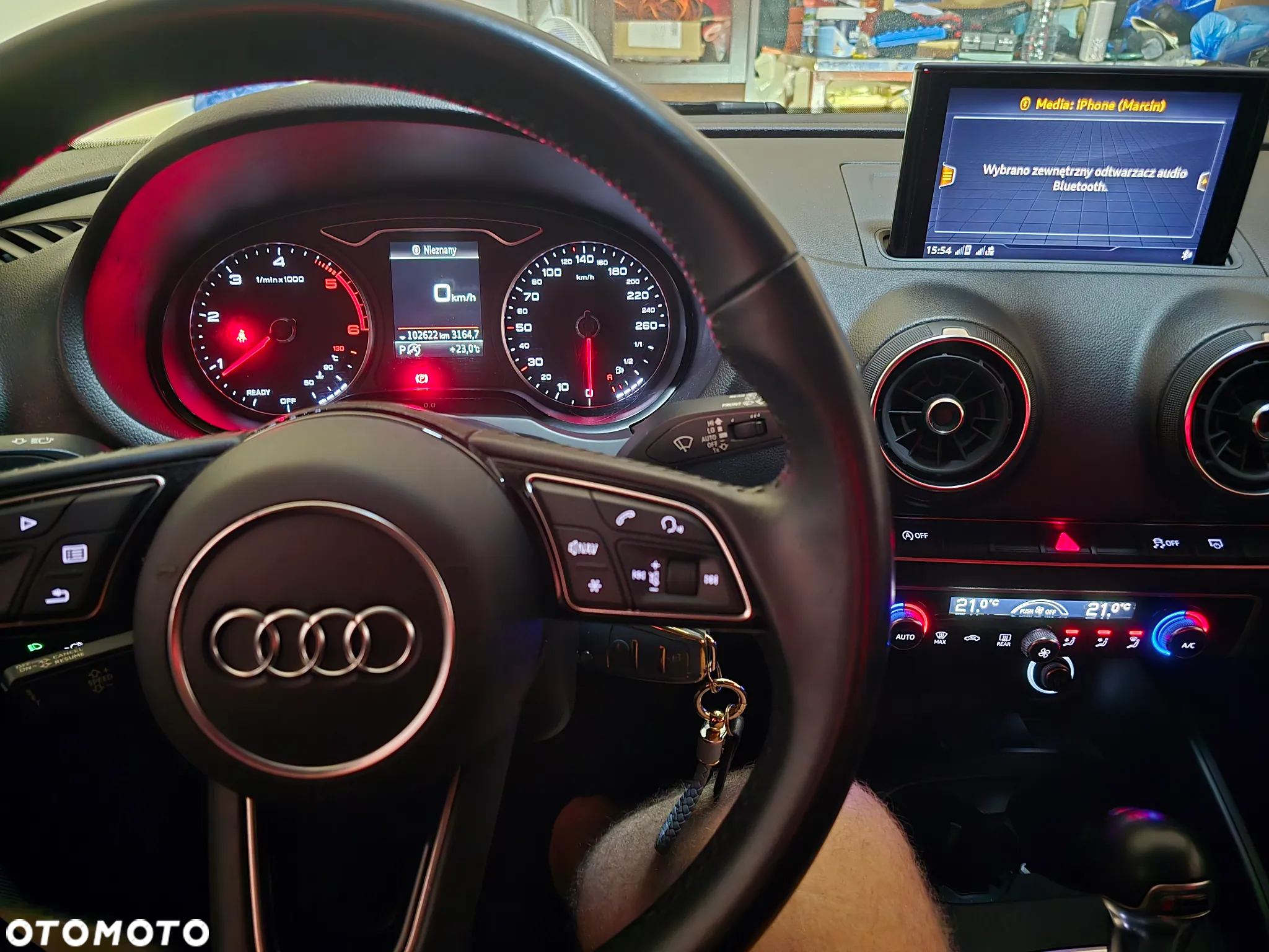 Audi A3 1.6 TDI Sportback S tronic design - 4