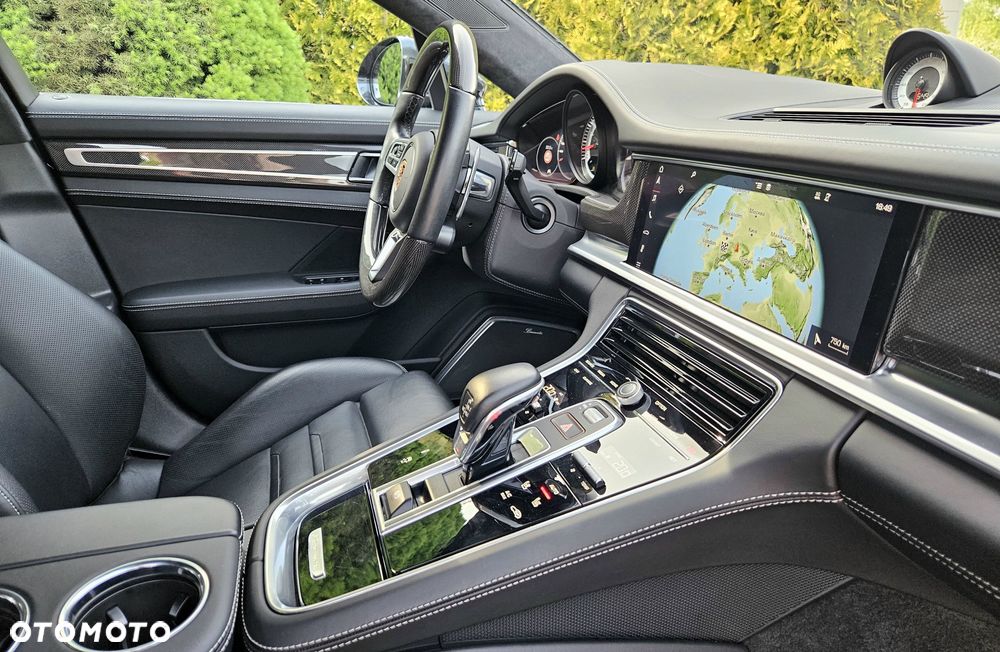 Porsche Panamera Turbo - 8
