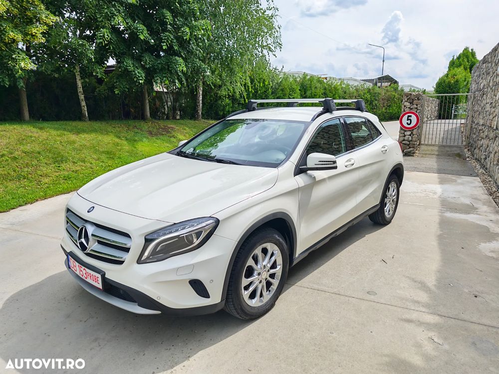 Mercedes-Benz GLA 200 (CDI) d 4Matic 7G-DCT Urban - 12