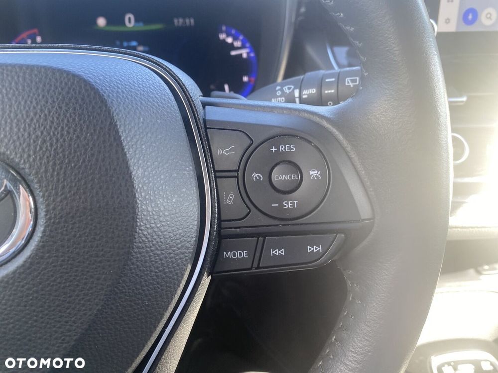 Toyota Corolla 2.0 Hybrid Comfort - 18