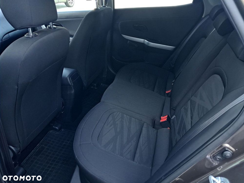 Kia Ceed 1.4 M - 12