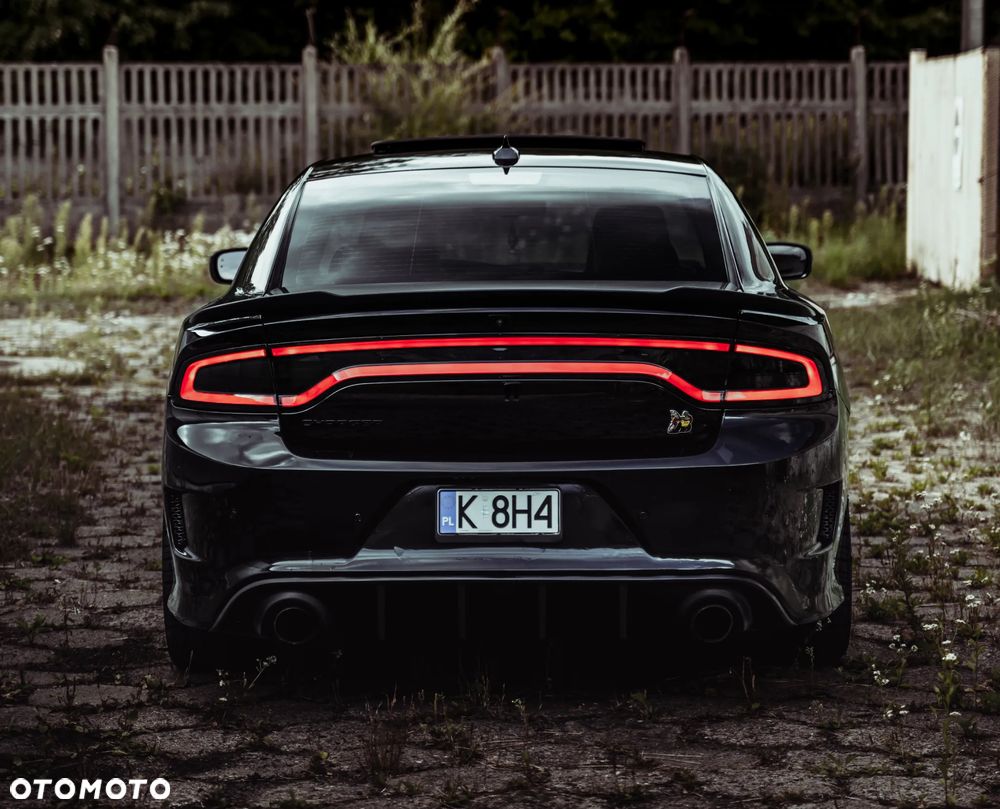 Dodge Charger 6.4 Scat Pack - 9