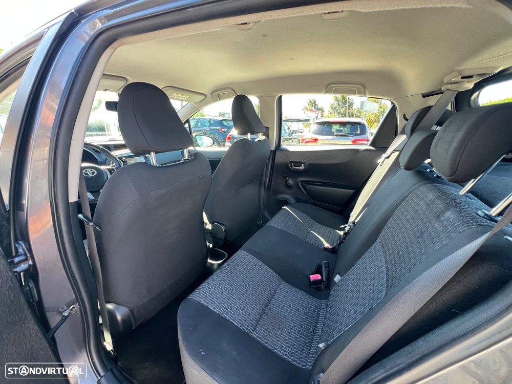 Toyota Yaris 1.0 VVT-i ACtive+AC - 11