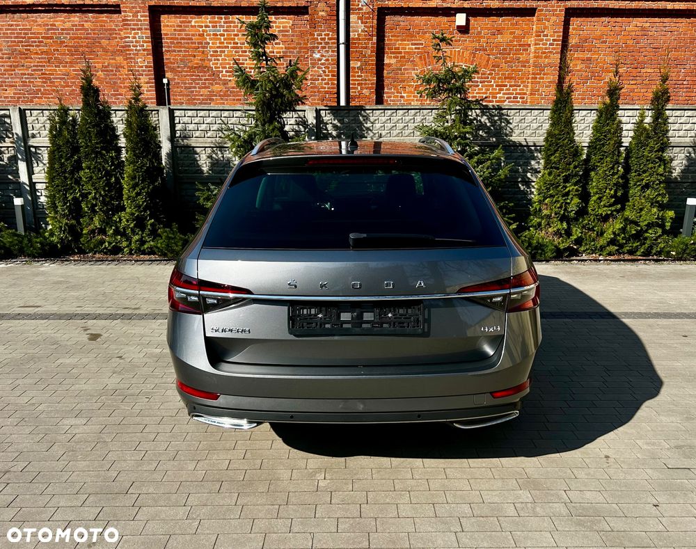 Skoda Superb 2.0 TDI SCR 4x4 L&K DSG - 6