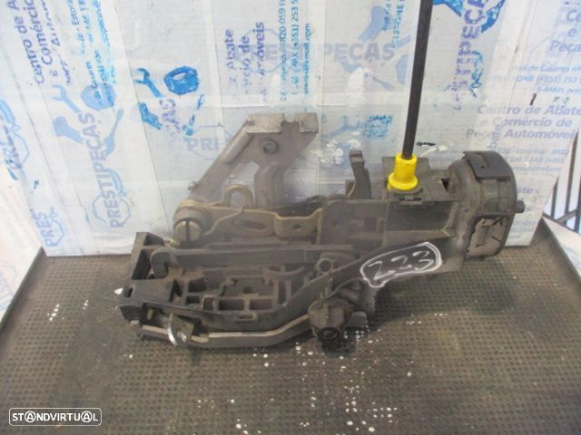 Fecho A1687300835 MERCEDES W168 CLASS A 1999 TD VACUO - 1