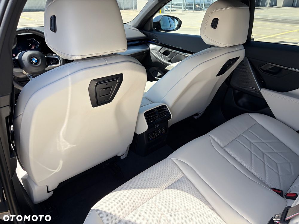 BMW Seria 5 520i mHEV M Sport - 19