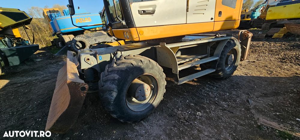 Liebherr A 914 Excavator pe roți - 9