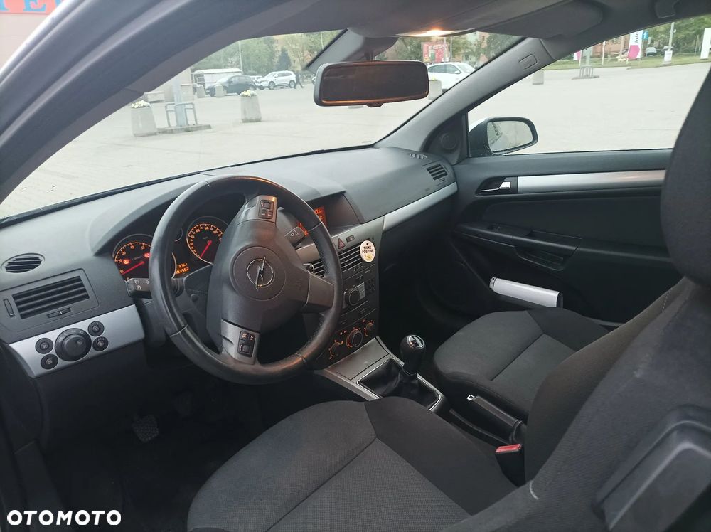 Opel Astra 1.6 - 5