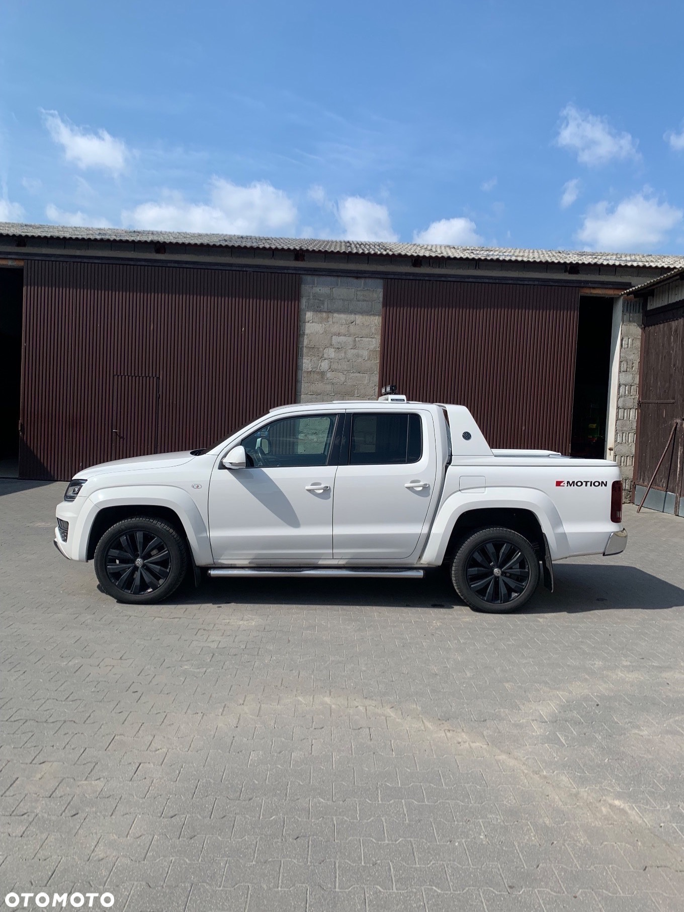 Volkswagen Amarok 3.0 V6 TDI 4Mot Aventura - 2