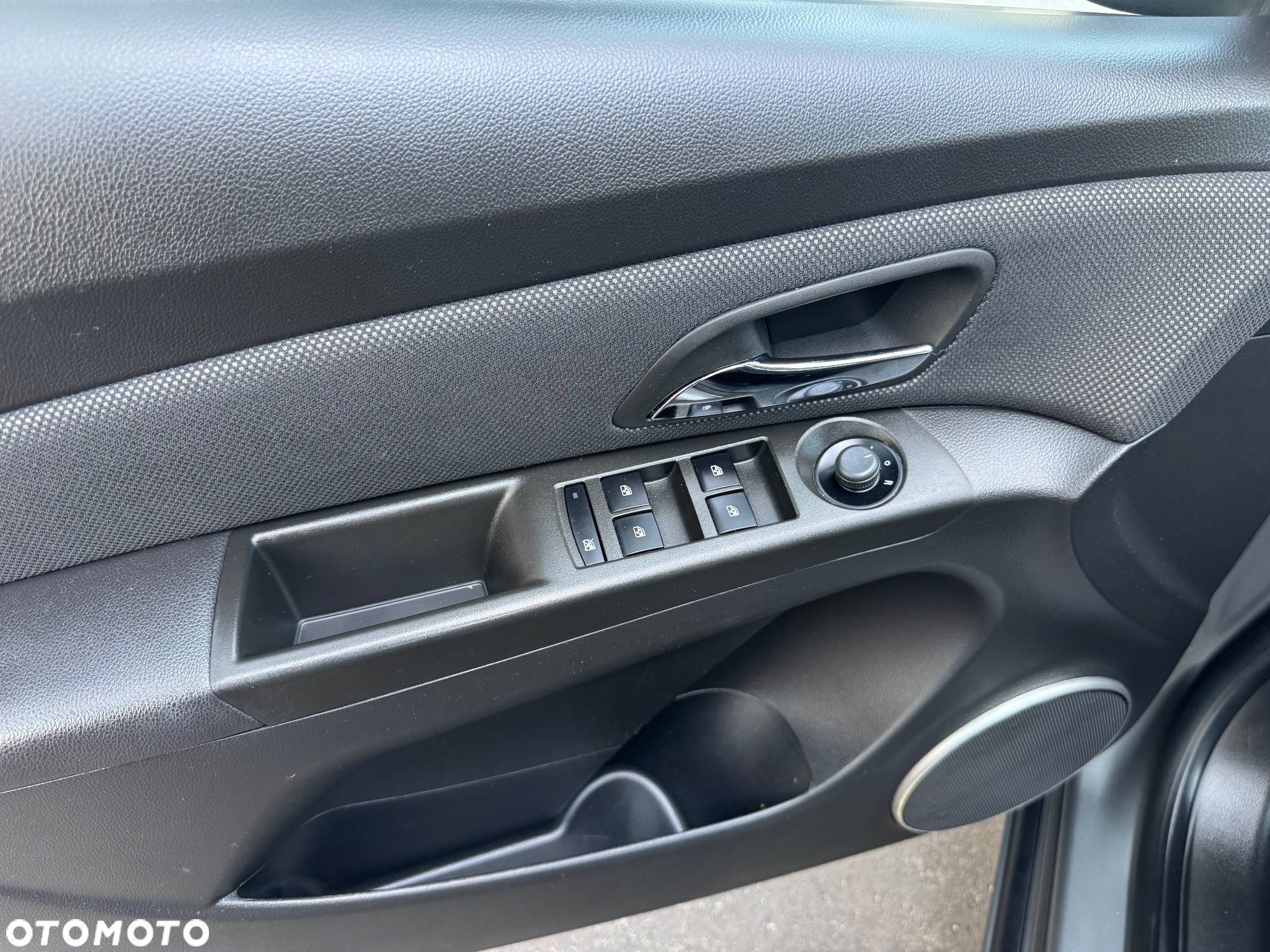 Chevrolet Cruze 1.6 LT - 15