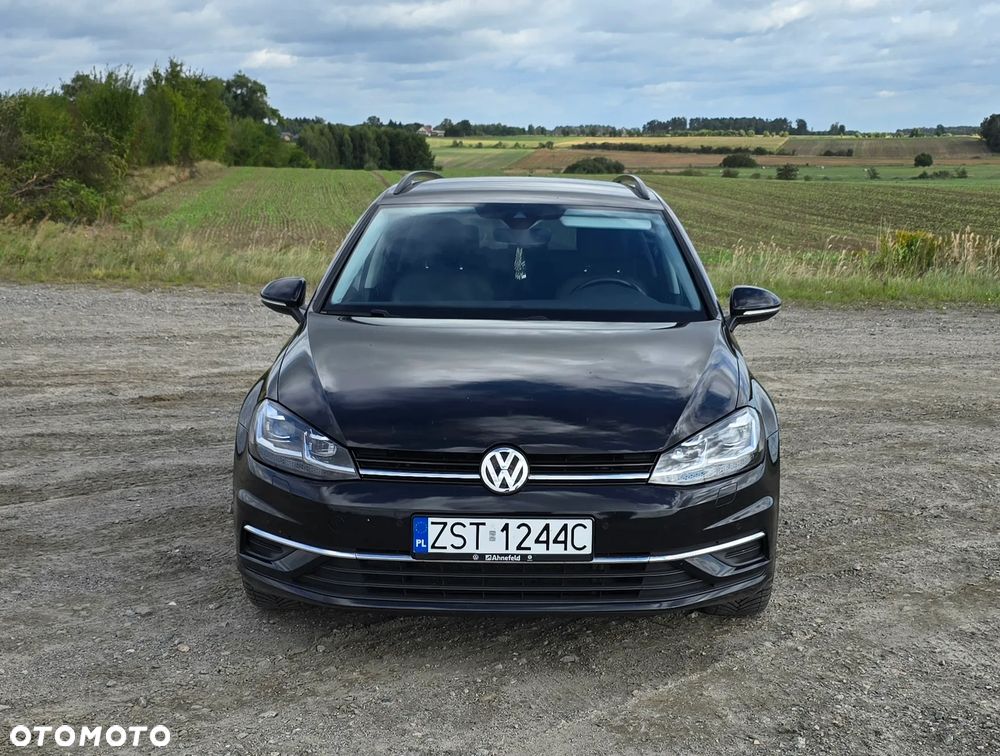 Volkswagen Golf - 3