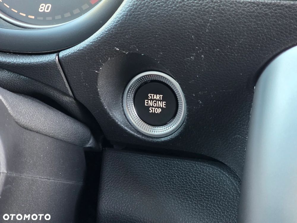 Mercedes-Benz Klasa T 180 d Progressive - 22