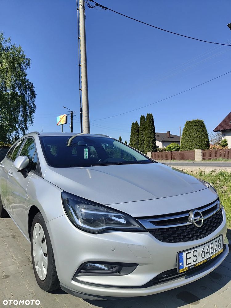 Opel Astra 1.6 CDTI Dynamic S&S - 36