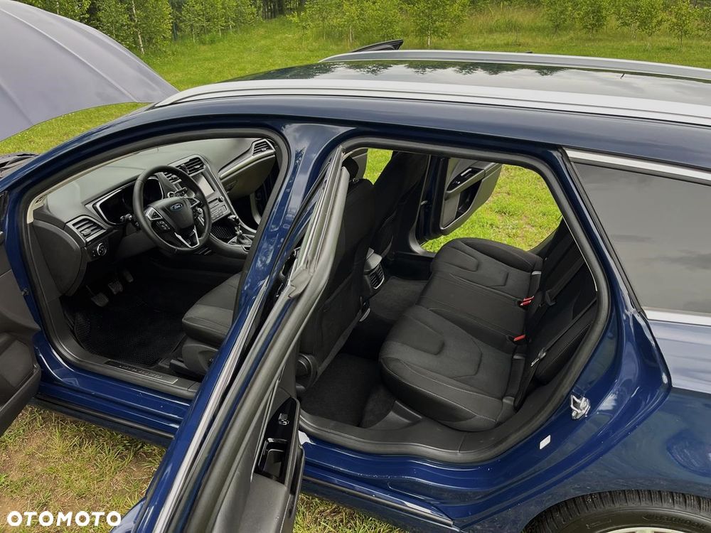 Ford Mondeo - 8