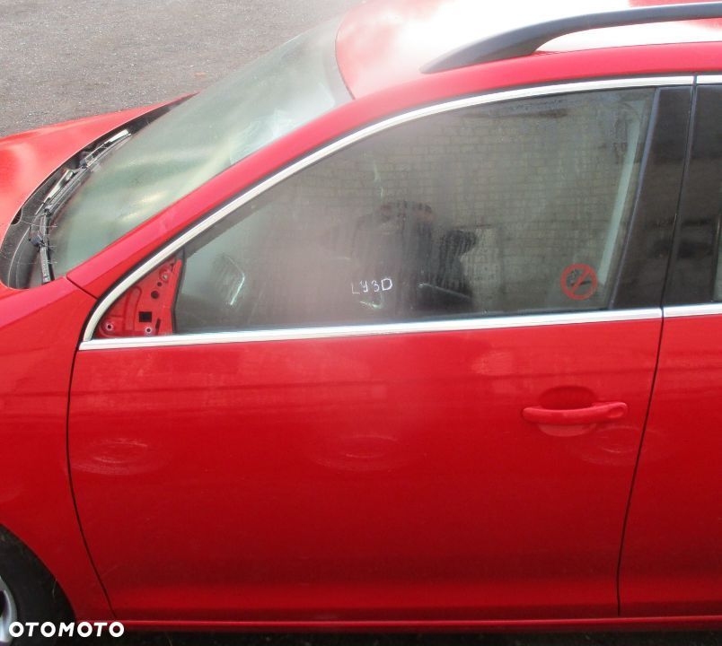 Drzwi przód lewy nr lak. LY3D VW Golf VI kombi - 1